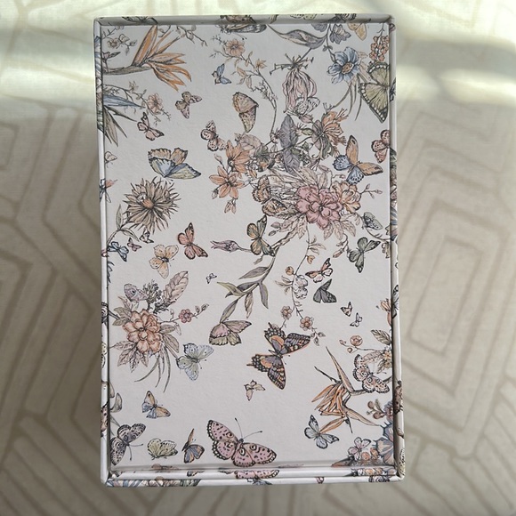 DIOR Collection PRIVEE small butterfly BOX only - Picture 6 of 14